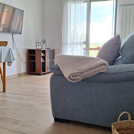 Ceratonia Apartments 로비스테 외부 사진