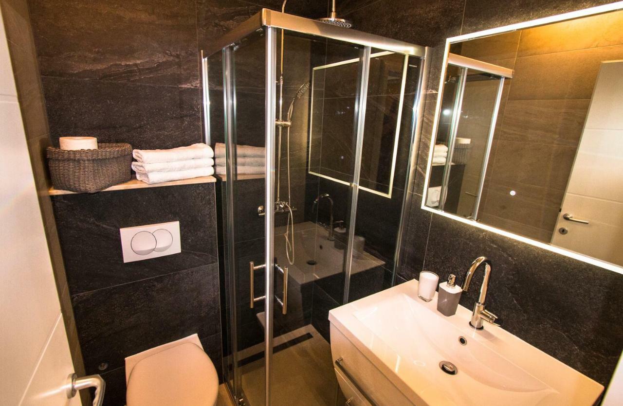 Ceratonia Apartments 로비스테 외부 사진