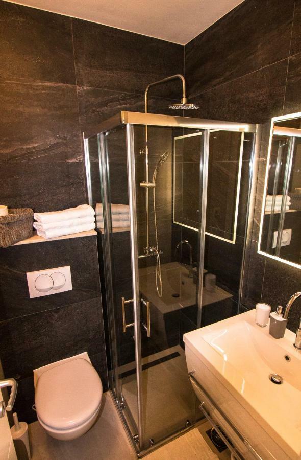 Ceratonia Apartments 로비스테 외부 사진